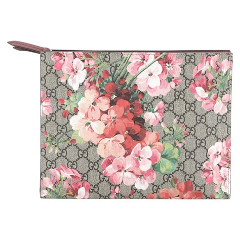 gucci bloom tote large|gucci bloom toiletry pouch.